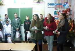 Liceul Tehnologic „Al. Vlahuță” Șendriceni: Sărbătorile vin la toți copii - FOTO