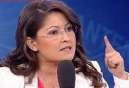 Căzătură de zile mari, în direct la Antena 3: Oana Stancu s-a întins pe jos în platou - VIDEO