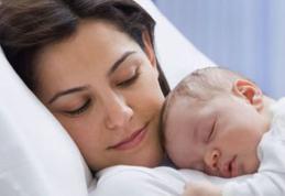 Veste bună pentru părinţi: de la 1 februarie creşte indemnizaţia minimă de creştere a copilului