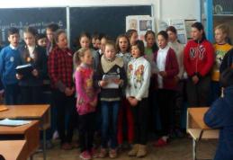 Omagiu adus luceafărului poeziei românești la Școala Gimnazială Nr.1 Dimăcheni - FOTO