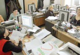 Grea lovitură pentru bugetari. Ce se întâmplă cu bonurile de masă și orele suplimentare