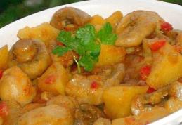 Tocăniță de cartofi cu ciuperci