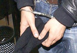 Tânăr condamnat la închisoare pentru furt calificat, depistat de polițiști și dus la penitenciarul Botoșani