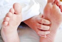 Ce boli grave pot ascunde durerile de maxilar sau amorțirea mâinilor și picioarelor