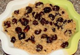 Mâncare de prune uscate cu orez