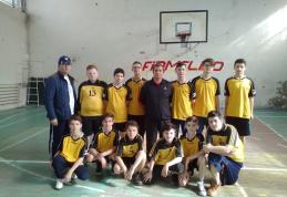 Elevi ai școlii Gimnaziale Cornerstone Dorohoi, premiați la Olimpiada gimnaziilor la baschet - FOTO