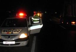 La doar 17 ani s-a urcat băut la volan și a intrat cu mașina într-un cap de pod