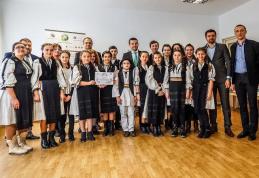 Cine sunt câștigătorii proiectului „Let’s Be ECO!” Peste 57 000 de elevi implicați în activități de reutilizare creativă!