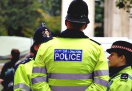  Jafuri de milioane de lire! Hoți români condamnați la zeci de ani de pușcărie în Marea Britanie pentru mai multe spargeri! 