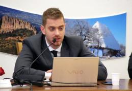 Consultare publică la Botoșani pentru programul start-up și legea prevenției cu secretarul de stat din Ministerul pentru mediul de afaceri, Harry Ilan
