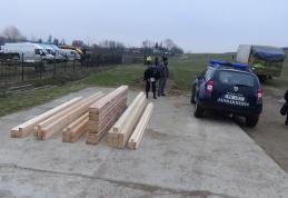 Târgurile săptămânale, luate la ochi de oamenii legii! Sancțiuni pe linie silvică aplicate de jandarmi!