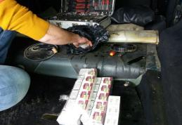 Țigări de contrabandă găsite de poliţiştii de frontieră împreună cu câinele Nacagu, la Punctul de Trecere a Frontierei Stânca - FOTO