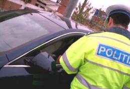 Tânăr din Șendriceni cercetat de poliţişti pentru conducere fără permis