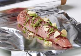 Cât de periculoasă este folia de aluminiu folosită în bucătărie. Ce boli poate declanşa