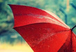 Se strică vremea! Ploi şi ninsori în ţară, începând din această după-amiază