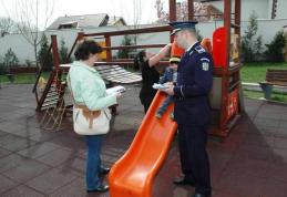 Prevenirea violenţei în familie – tema zilei de joi din Săptămânii prevenirii criminalităţii