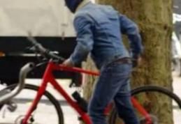 Hoț ghinionist. A vrut să vândă bicicleta furată unui jandarm...