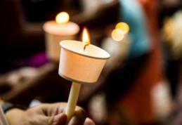 Ce trebuie să faci cu lumânarea de la Înviere când ajungi acasă? Greșeala pe care o comit mulți creștini