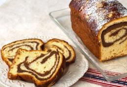 Cum să transformi cozonacul uscat într-un… desert delicios!