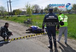 Tânăr motociclist ajuns la spital după ce s-a izbit într-o mașină pe drumul Dorohoi - Botoșani – FOTO