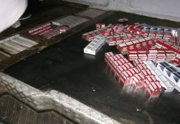 Autoturisme „blindate” cu ţigări de contrabandă depistate de polițiștii de frontieră dorohoieni - FOTO