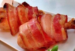 Pui învelit în bacon
