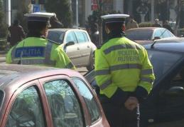 Poliţia Rutieră a intensificat controalele în trafic. Sute de contravenții, permise ridicate şi amenzi usturătoare…