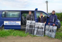 Trei tineri au trecut peste râul Prut mii de pachete de țigări, folosind o saltea pneumatica și vâslind cu farfurii din plastic