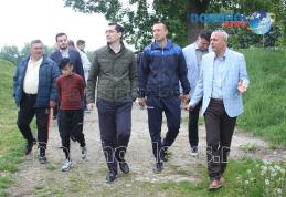 Răzvan Burleanu, șeful FRF, a fost în vizită la Baza Sportivă „1 Mai” Dorohoi - FOTO