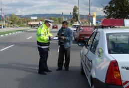 Marfă de contrabandă confiscată, permise reținute și sute de amenzi date în urma unei acțiuni a poliției