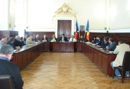 Întâlniri de lucru cu toţi reprezentanţii primăriilor din judeţ - FOTO