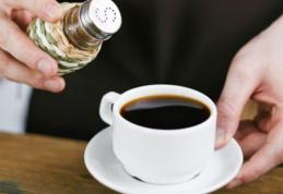 De ce trebuie să adaugi sare în cafea în loc de zahăr