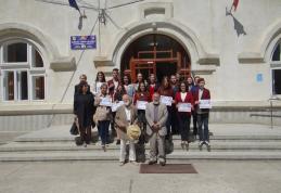 Festivitatea de premiere a Concursului Național de Creație Literară și pictură „Alecu Ivan Ghilia” - FOTO