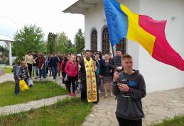 Școala Profesională „Sfântul Apostol Andrei” Smirdan - Proiect educațional „Să cinstim eroii neamului” - FOTO