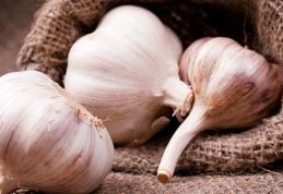 Ce afecțiuni se pot declansă dacă mănânci prea mult usturoi