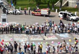 Poliţiştii botoşăneni le urează tuturor copiilor un 1 Iunie plin de bucurii !