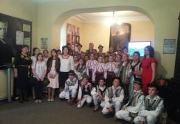 Proiect de parteneriat educativ „Mici muzicieni dorohoieni” - FOTO