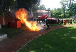 Câştigătorii concursurilor profesionale ale serviciilor voluntare şi private pentru situaţii de urgenţă