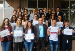 Liceul „Regina Maria” 10 iunie 2017 - încheierea cursurilor din cadrul Centrului de Pregătire pentru Tinerii Capabili de Performanţă