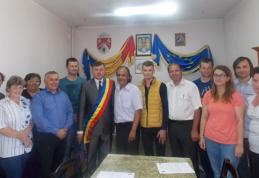 Ceremonie de depunere a jurământului pentru funcționari publici la Primăria comunei Ibănești - FOTO
