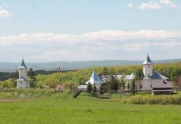 Invitație la hramul mănăstirii Gorovei - FOTO