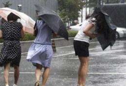 Avertizare meteo: Vijelii, grindină și ploi torențiale de duminică și până marți. Va ploua cu 50-75 litri/mp