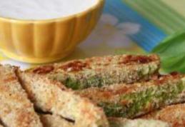 Fâșii de dovlecei cu parmezan și sos cremos