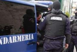 Scandal aplanat cu jandarmii. Trei femei s-au ales cu amenzi de 1500 lei!