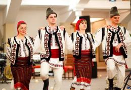 Eveniment cultural de promovare a cântecului, jocului şi portului popular moldovenesc