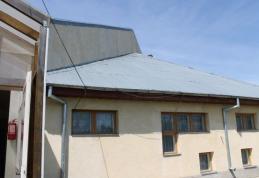 Școala Veche din Darabani, un pericol pentru elevi și profesori