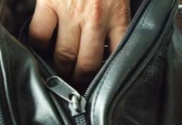 Neatenţia era să o coste scump pe o femeie care și-a lăsat geanta nesupravegheată