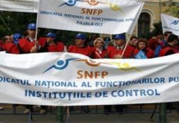 Comunicat de presă: Funcționarii Publici somează Guvernul Tudose să aplice legea salarizării și să respecte Deciziile Curții Constituționale