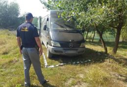Ţigări în valoare de peste 220.000 lei confiscate de poliţiştii de frontieră botoşăneni - FOTO