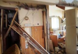 EXPLOZIE puternică într-un apartament din Botoșani. Patru persoane au fost rănite! Zeci de oameni au fost evacuaţi! 